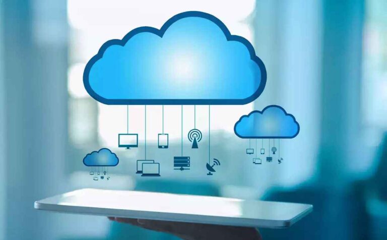 Data Warehousing in the Cloud: Amazon Redshift vs Microsoft Azure SQL