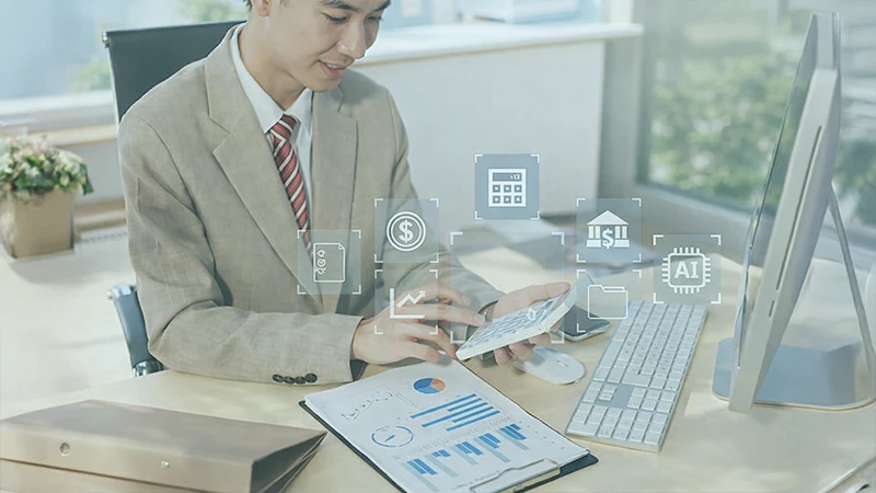 AI Expense ManagementSolutions with Validation and Fallback Logic